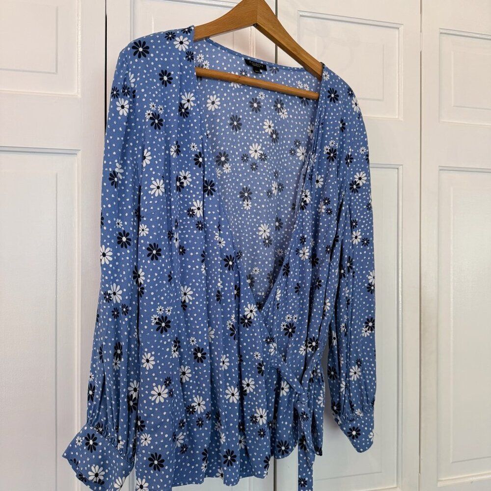 Talbots Poet Sleeve Wrap Top Blue - Flowers & Dots - 1Xp